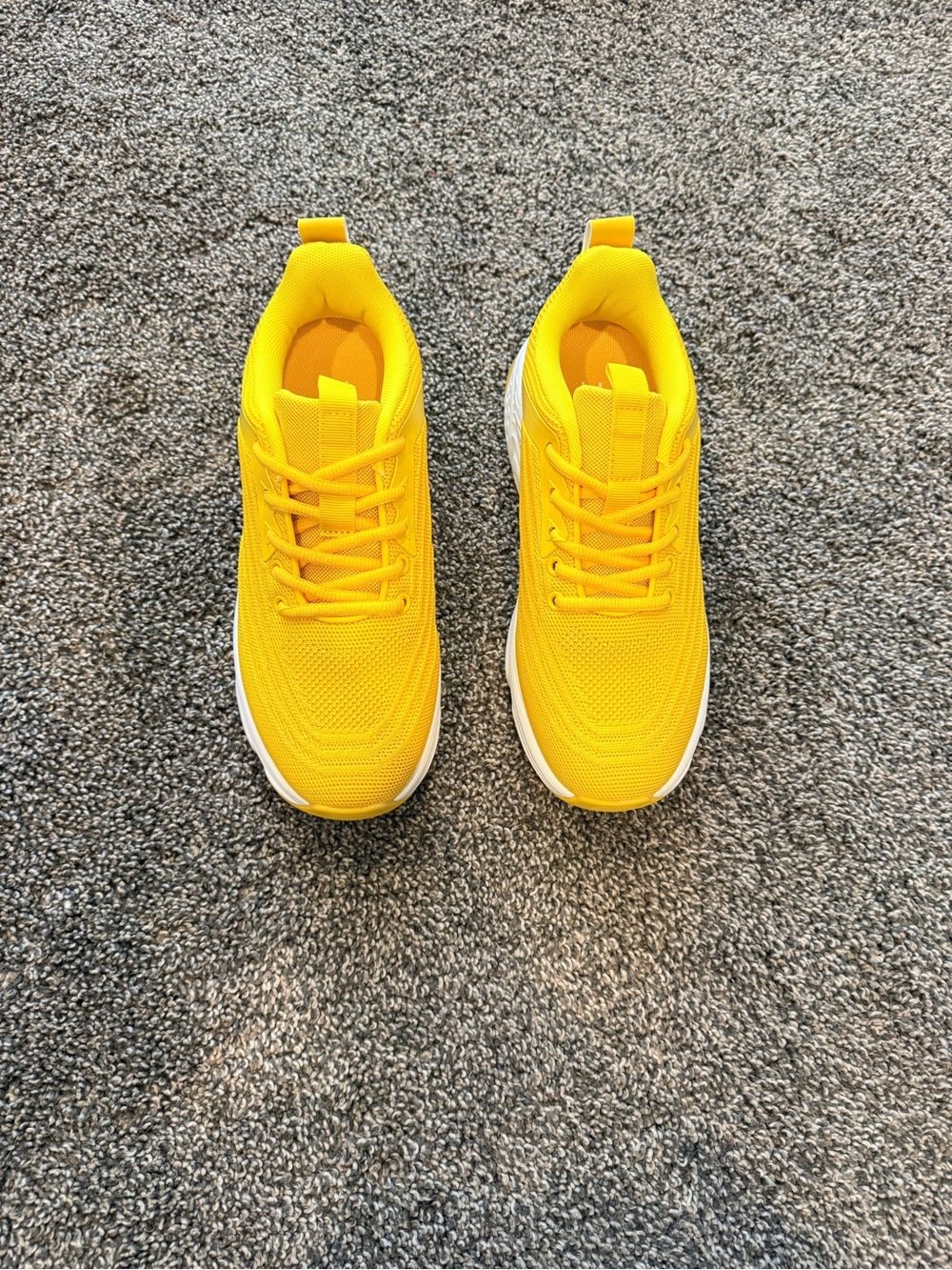 Men's Lightweight Yellow Knit Sneakers